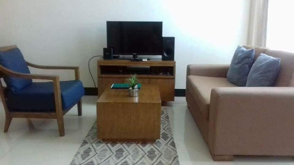 Mactan Newtown Condo With Pool Access Lapu-Lapu City Bagian luar foto