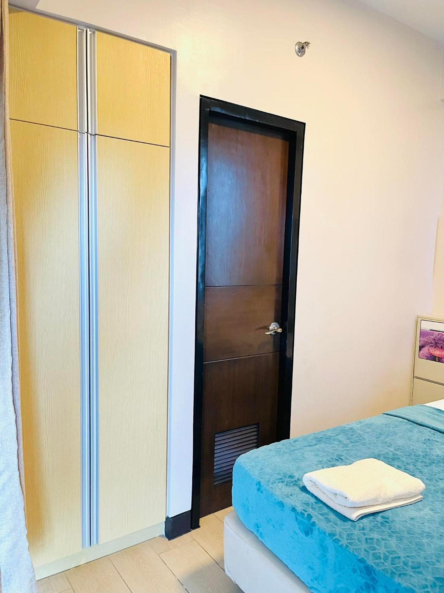 Mactan Newtown Condo With Pool Access Lapu-Lapu City Bagian luar foto