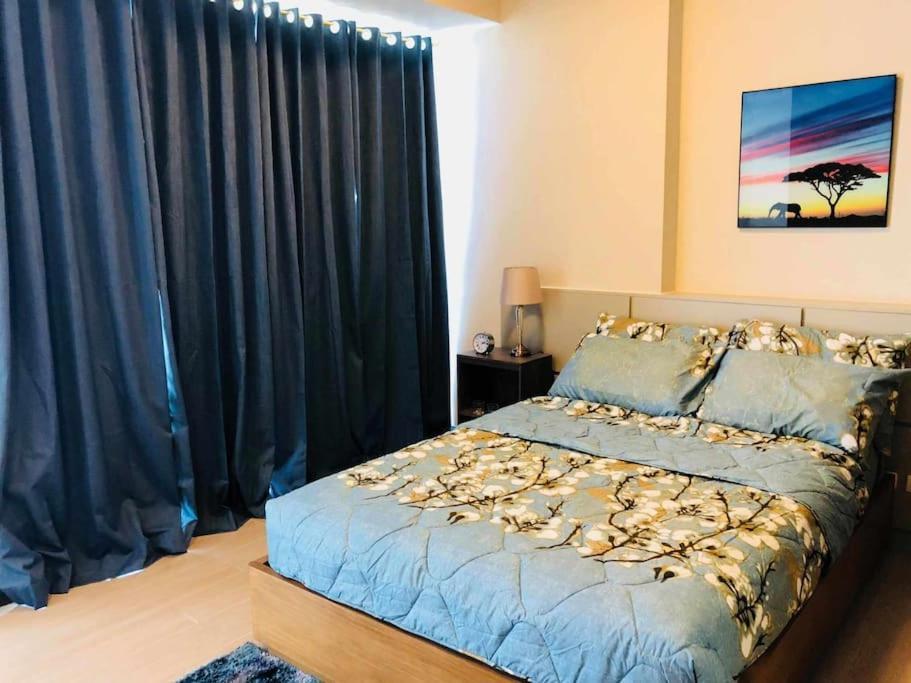 Mactan Newtown Condo With Pool Access Lapu-Lapu City Bagian luar foto