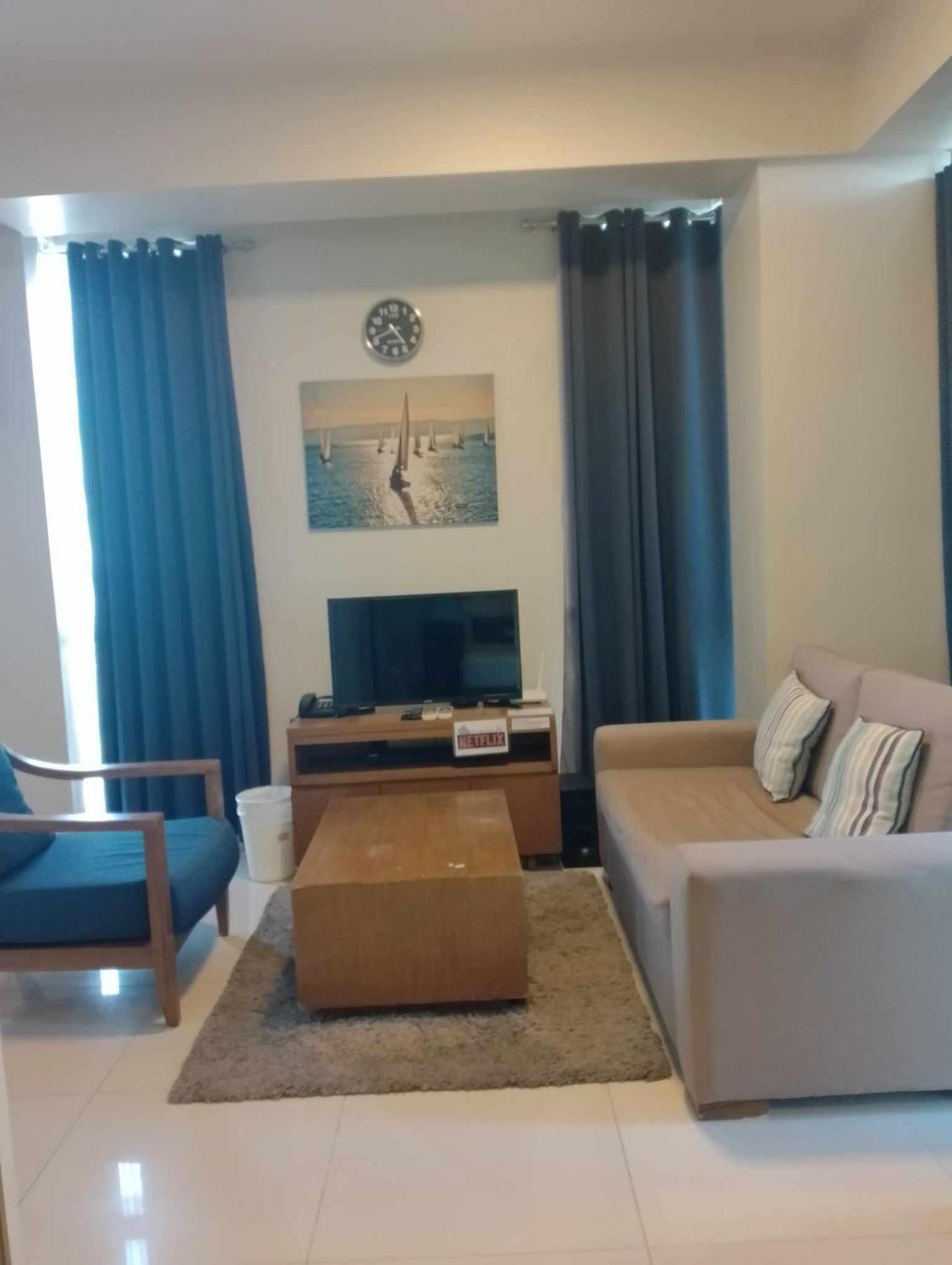 Mactan Newtown Condo With Pool Access Lapu-Lapu City Bagian luar foto